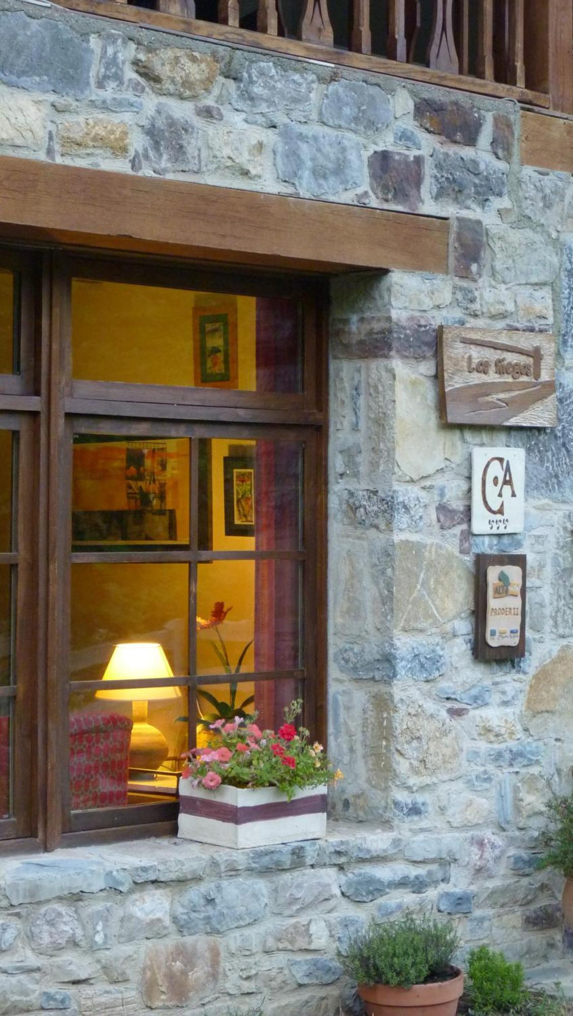 Casa Rural Los Riegos Caso 外观 照片