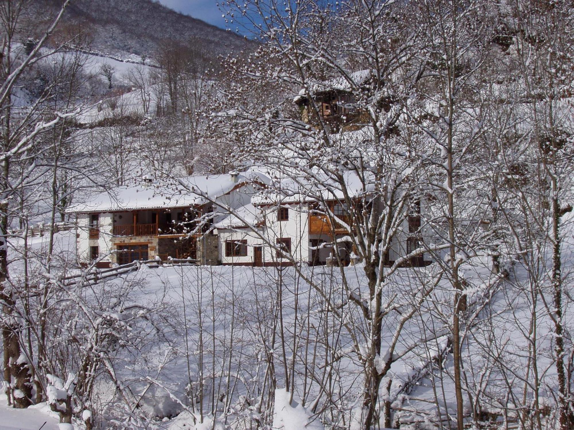 Casa Rural Los Riegos Caso 外观 照片